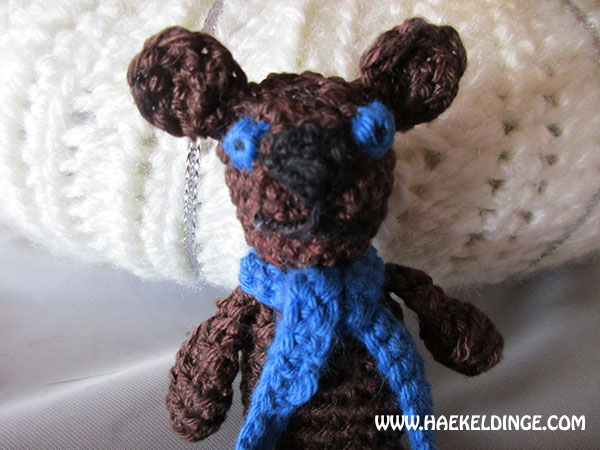 teddy-mit-blauen-augen